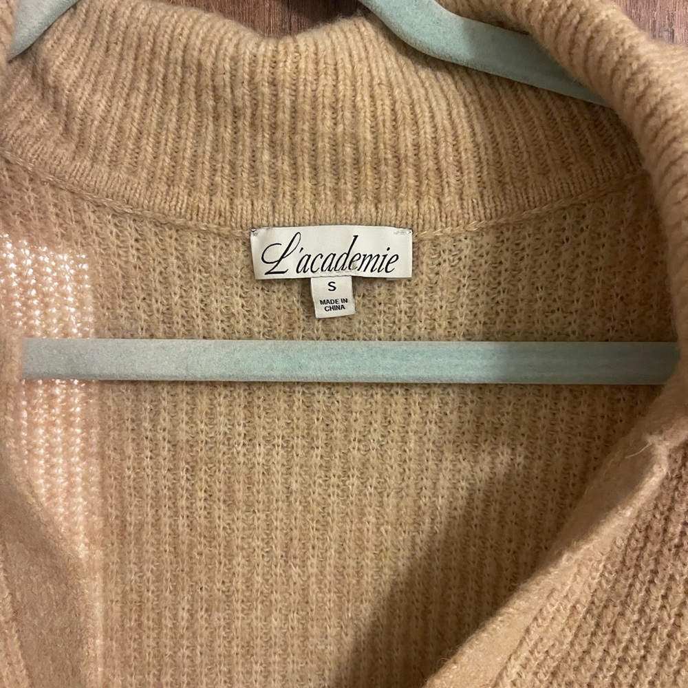 L'Academie Women's Tan Sweater size small - Picture 2 of 4